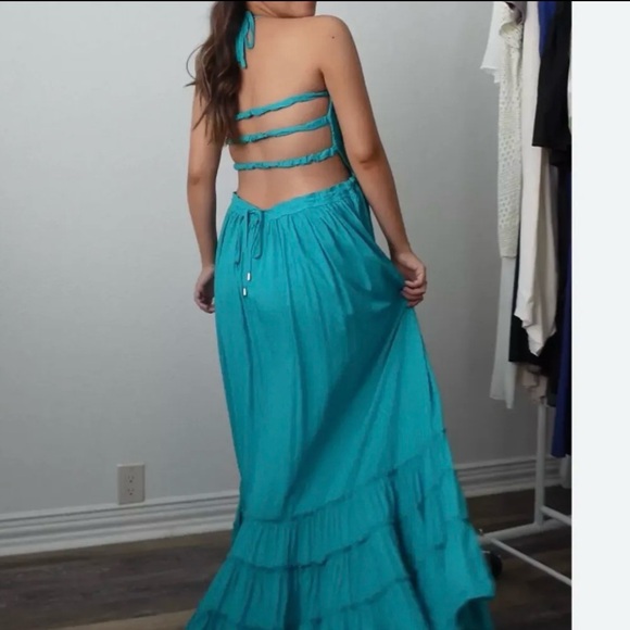 Stunning boutique maxi dress.   Large  12/14 - Picture 4 of 4